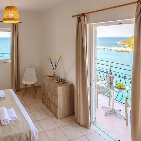 Faro Del Porto Apartment *