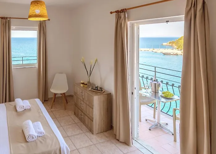 Faro Del Porto Apartman *